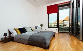 Prague Days - Family 2Bdr Apt - Garage Parking - Balcony